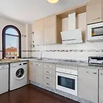Home4u - In Historical Center Apartment Estepona