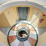 Home4u - In Historical Center * אסטפונה