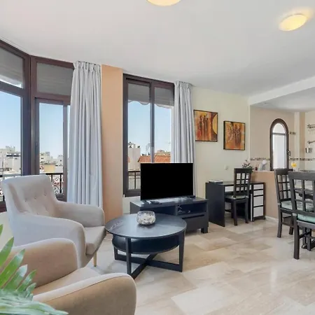 Home4u - In Historical Center * Estepona