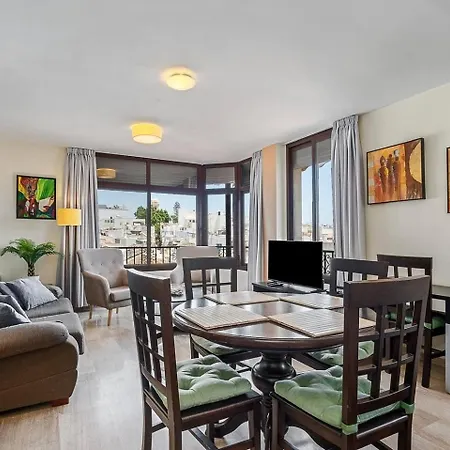 Home4u - In Historical Center Estepona